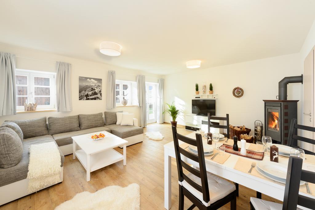 "Viktoria Apartments" - Annehmlichkeiten Von 4-Sterne Familien-Und Wellnesshotel Viktoria Koennen Mitgenutzt Werden Oberstdorf Habitación foto