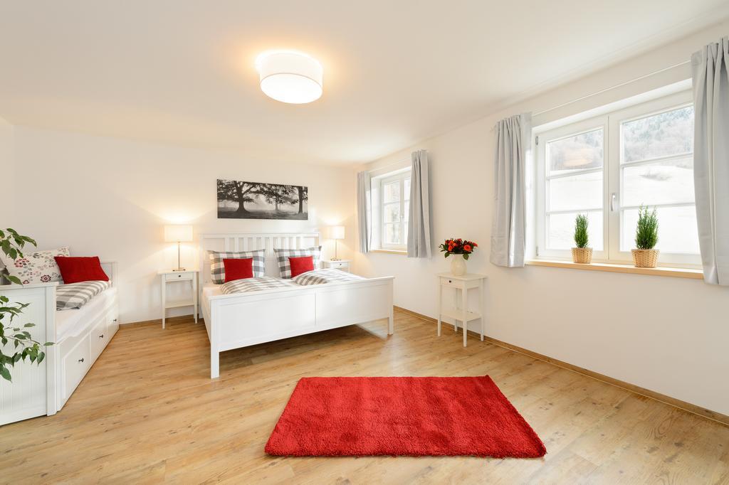 "Viktoria Apartments" - Annehmlichkeiten Von 4-Sterne Familien-Und Wellnesshotel Viktoria Koennen Mitgenutzt Werden Oberstdorf Habitación foto