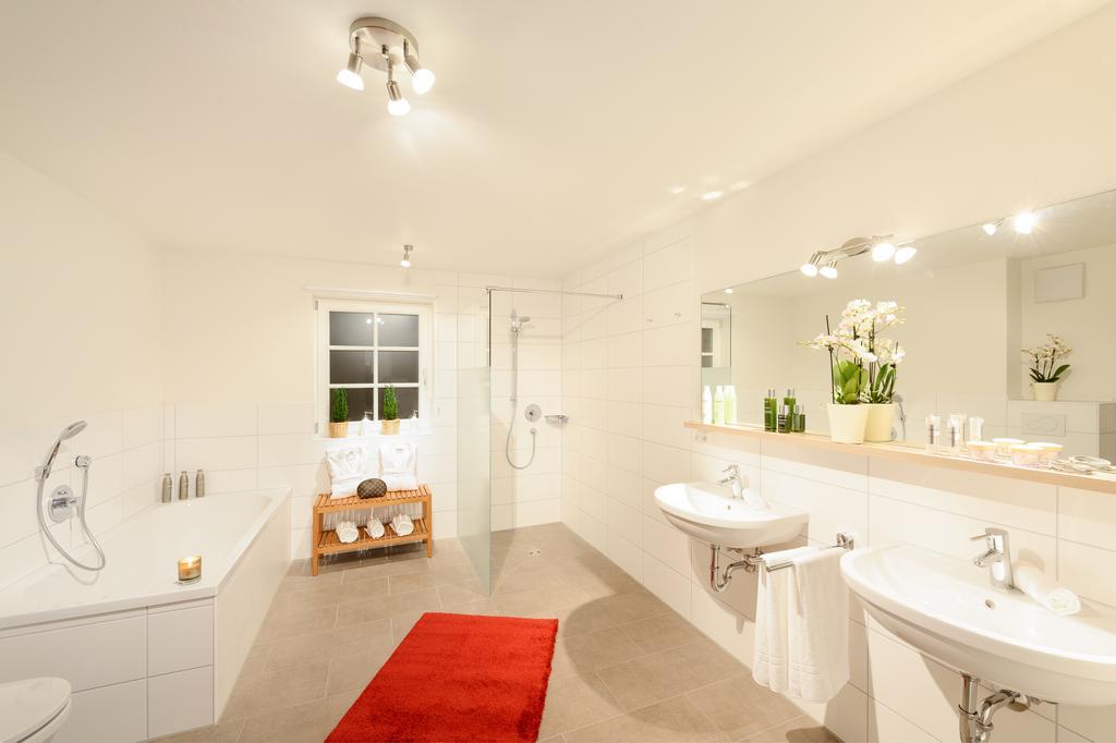 "Viktoria Apartments" - Annehmlichkeiten Von 4-Sterne Familien-Und Wellnesshotel Viktoria Koennen Mitgenutzt Werden Oberstdorf Habitación foto