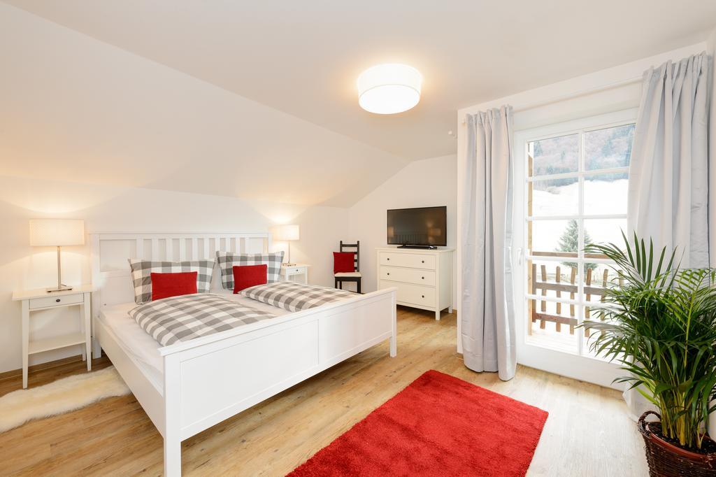 "Viktoria Apartments" - Annehmlichkeiten Von 4-Sterne Familien-Und Wellnesshotel Viktoria Koennen Mitgenutzt Werden Oberstdorf Habitación foto